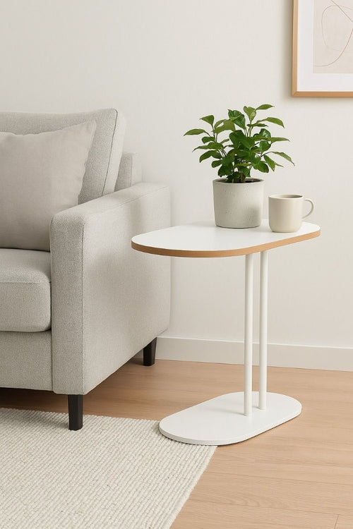 Scandinavische bijzettafel wit MDF blad houten poten 50 x 30 x 68 cm