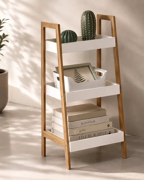 Bamboe wandrek schuin trapdesign 3 witte schappen 75 cm breed