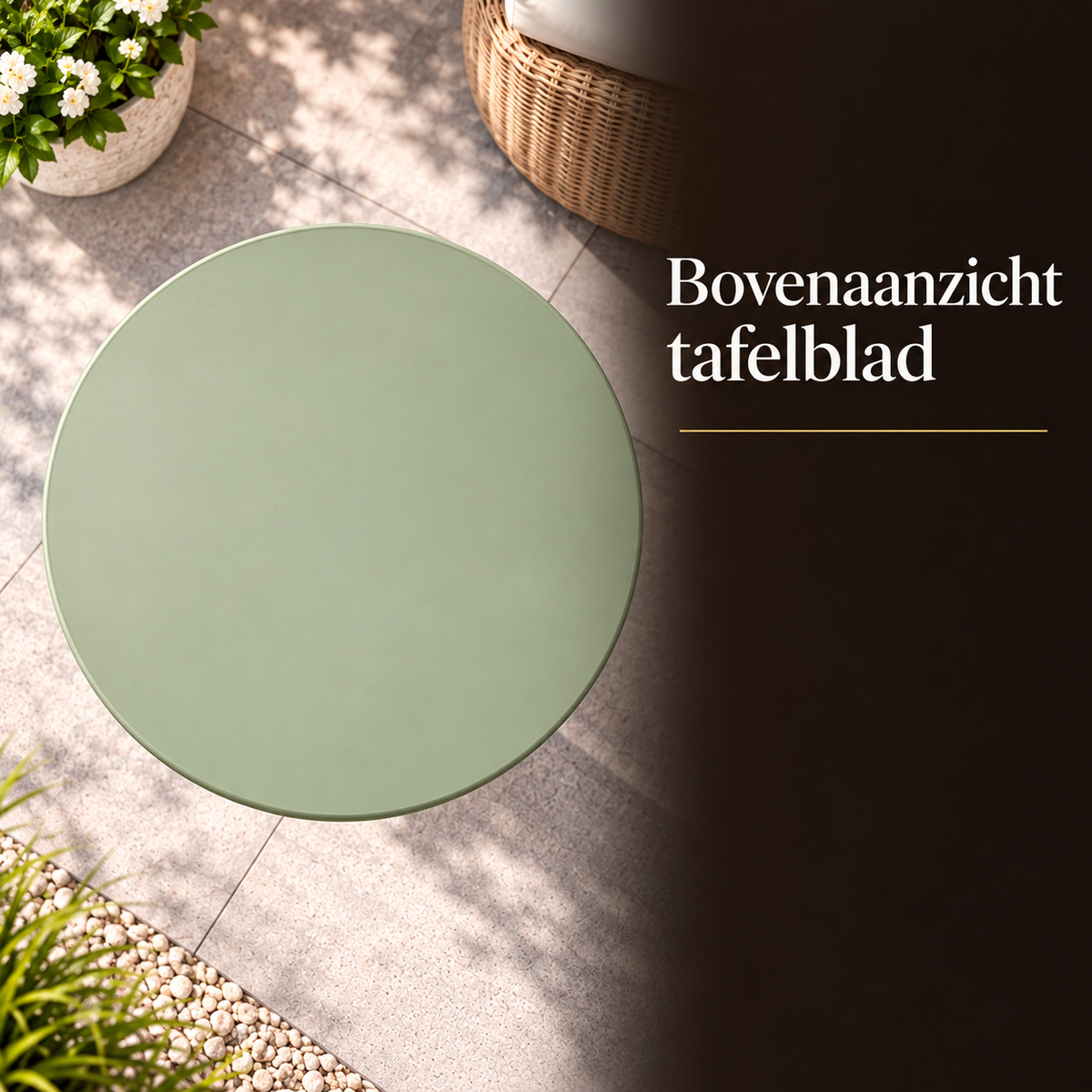Bovenaanzicht van het saliegroene ronde metalen tafelblad
